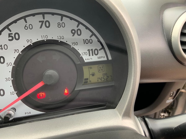 Used Toyota AYGO 2012 for sale - 76152929: Photo 2