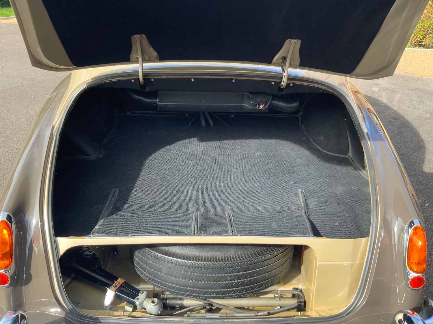 Used Rolls-Royce Silver Cloud 1957 for sale - 76201208: Photo 83