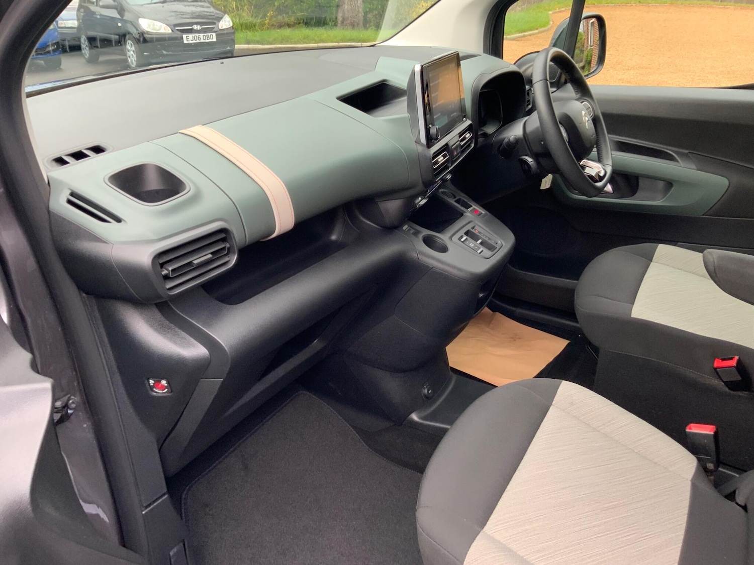 Used Citroen Berlingo 2024 for sale - 76550013: Photo 38