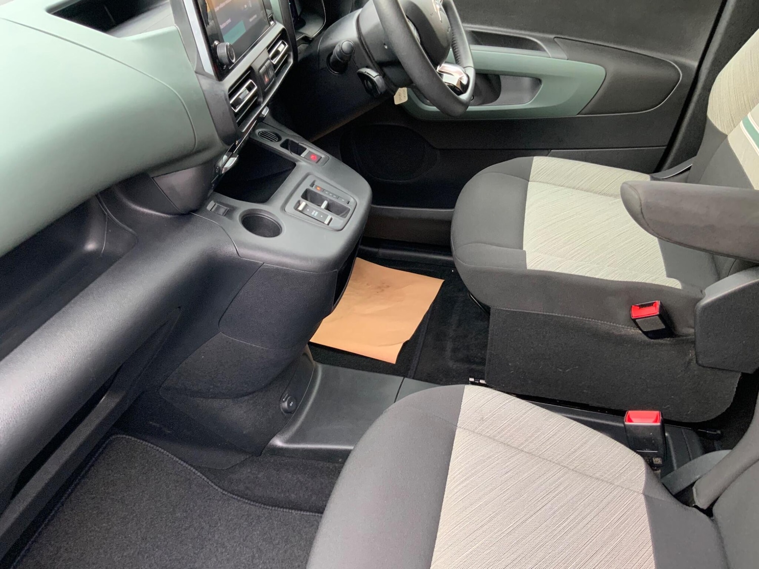 Used Citroen Berlingo 2024 for sale - 76550013: Photo 39