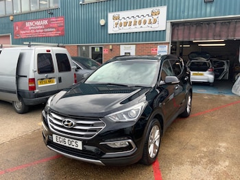 Used Hyundai Santa Fe 2016 for sale - 76136143: Photo