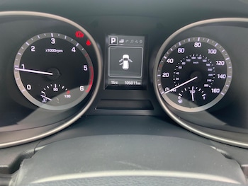 Used Hyundai Santa Fe 2016 for sale - 76136143: Photo