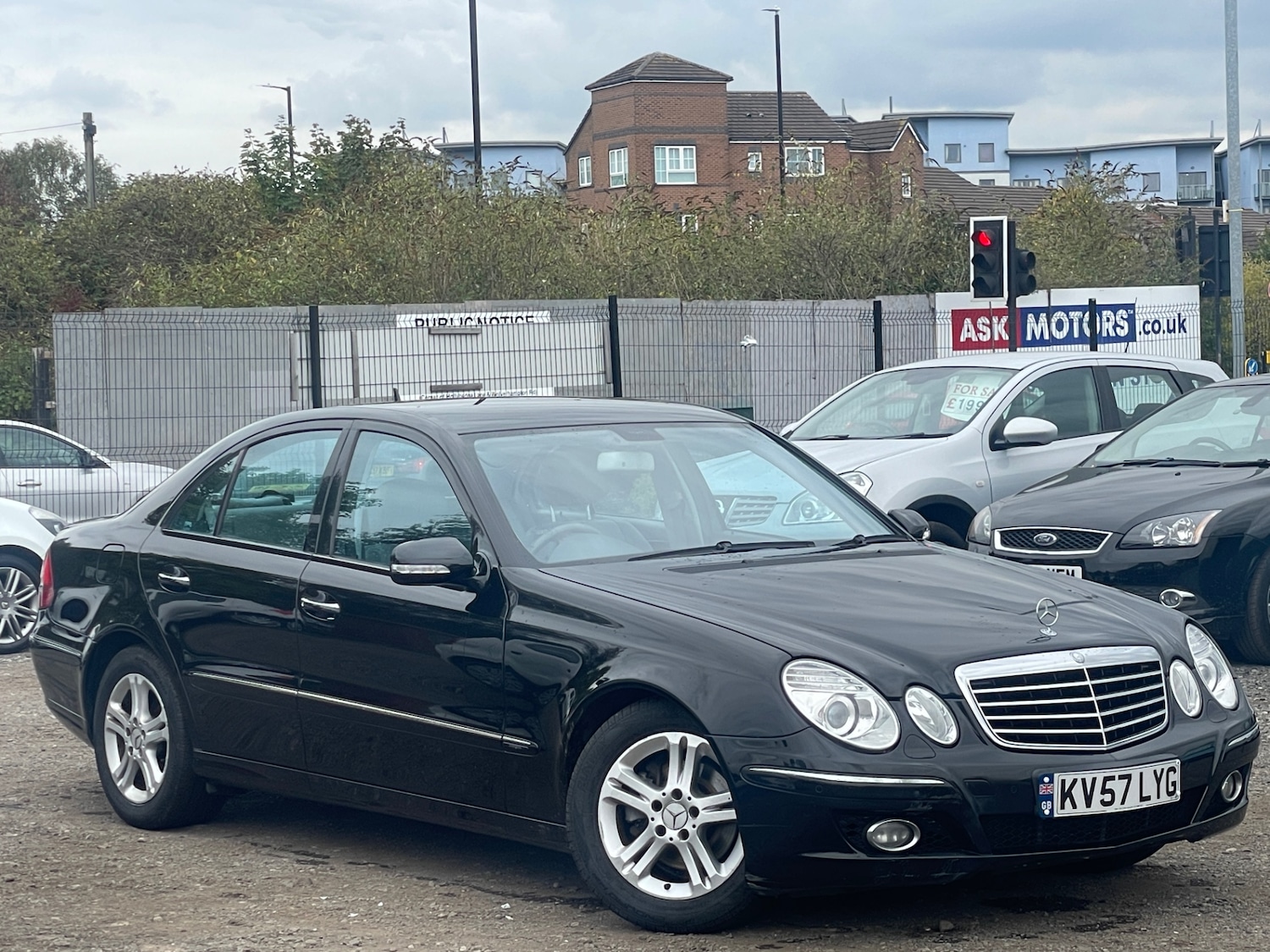 Used Mercedes-Benz E-Class 2007 for sale - 76007293: Photo 1