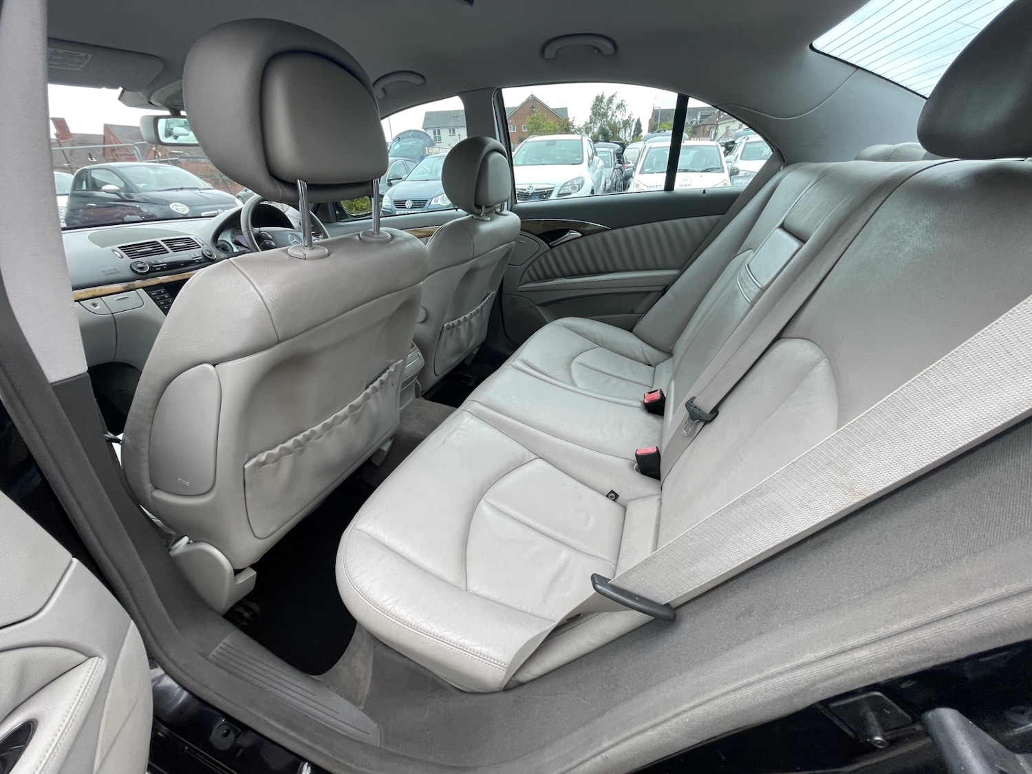 Used Mercedes-Benz E-Class 2007 for sale - 76007293: Photo 12