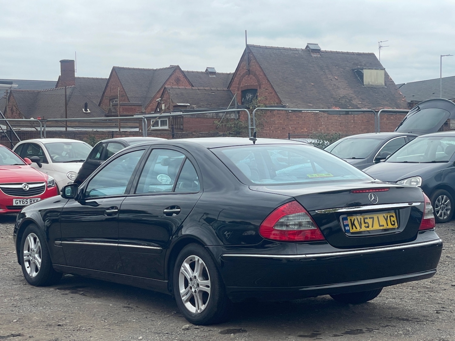 Used Mercedes-Benz E-Class 2007 for sale - 76007293: Photo 6
