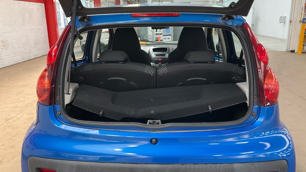 Used Peugeot 107 2014 for sale - 78197379: Photo 4