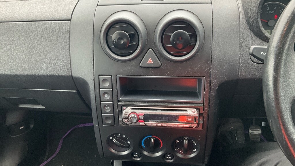 Used Ford Fusion 2005 for sale - 78121669: Photo 11