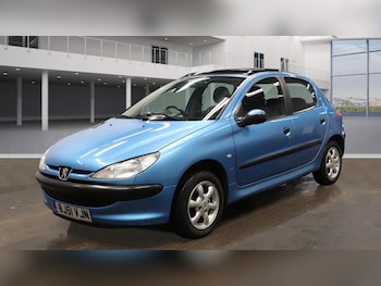 Used Peugeot 206 2001 for sale - 76791582: Photo