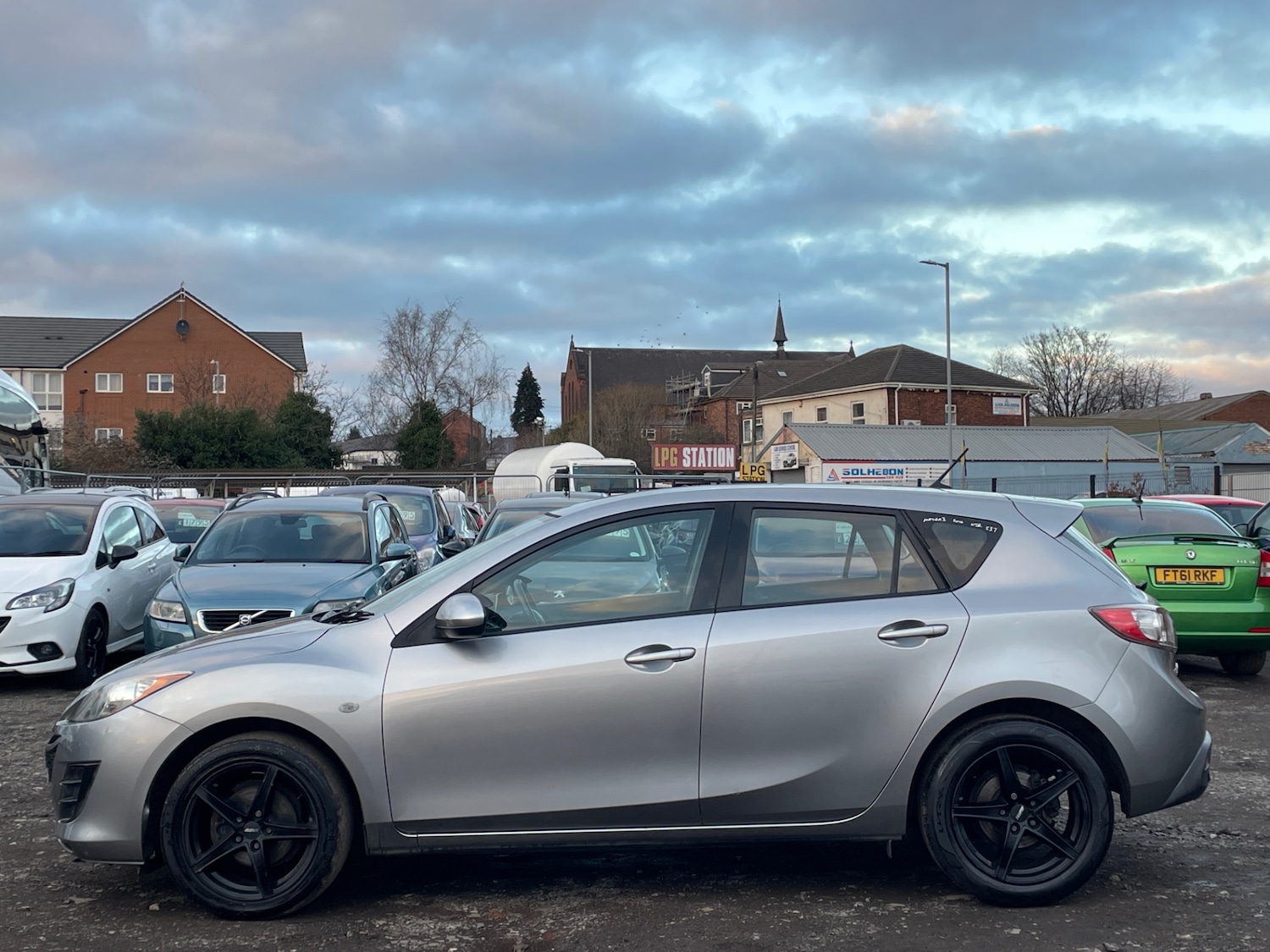 Used Mazda Mazda3 2009 for sale - 77198520: Photo 5