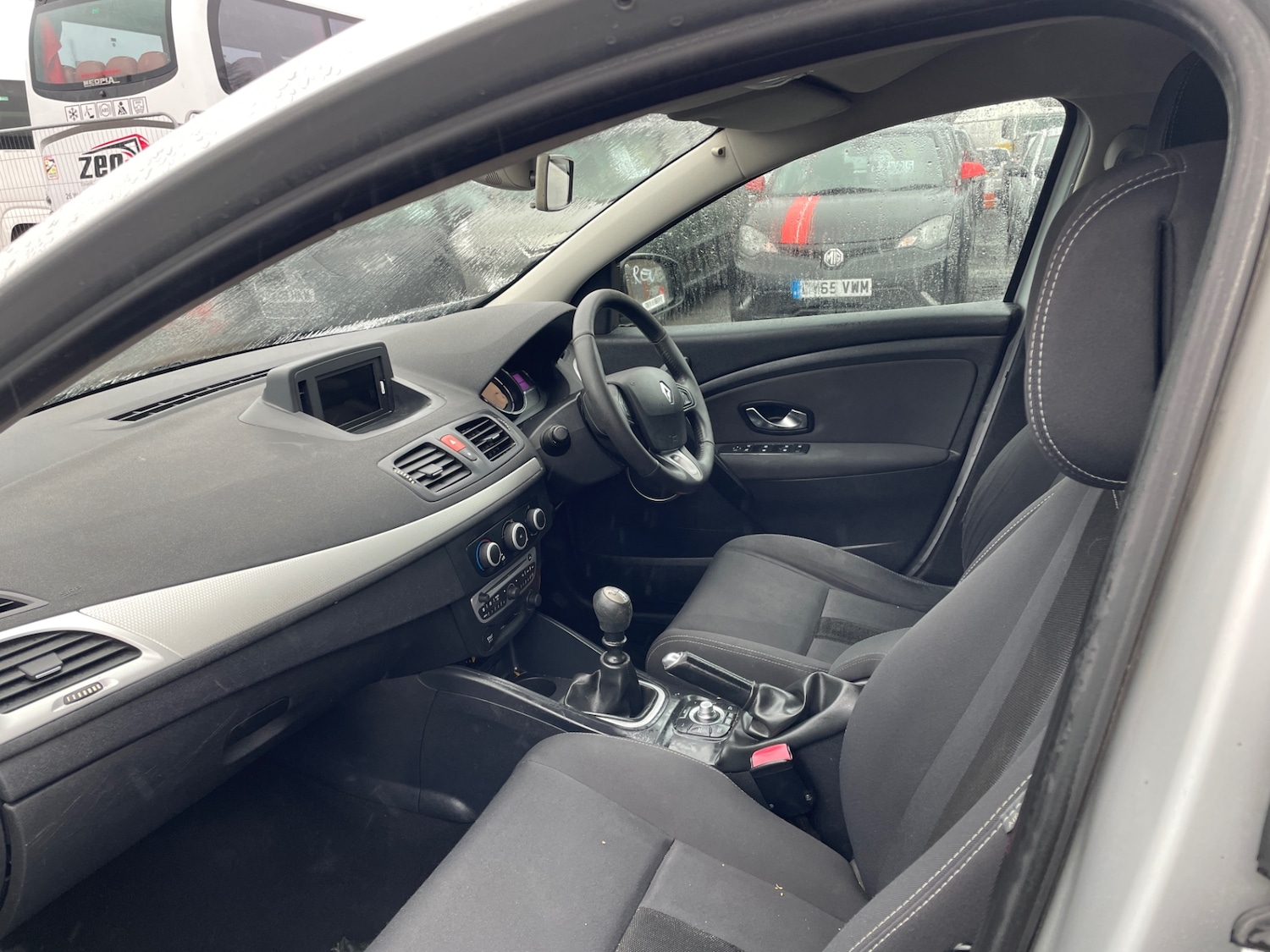 Used Renault Megane 2011 for sale - 77459873: Photo 12