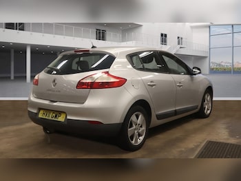 Used Renault Megane 2011 for sale - 77459873: Photo