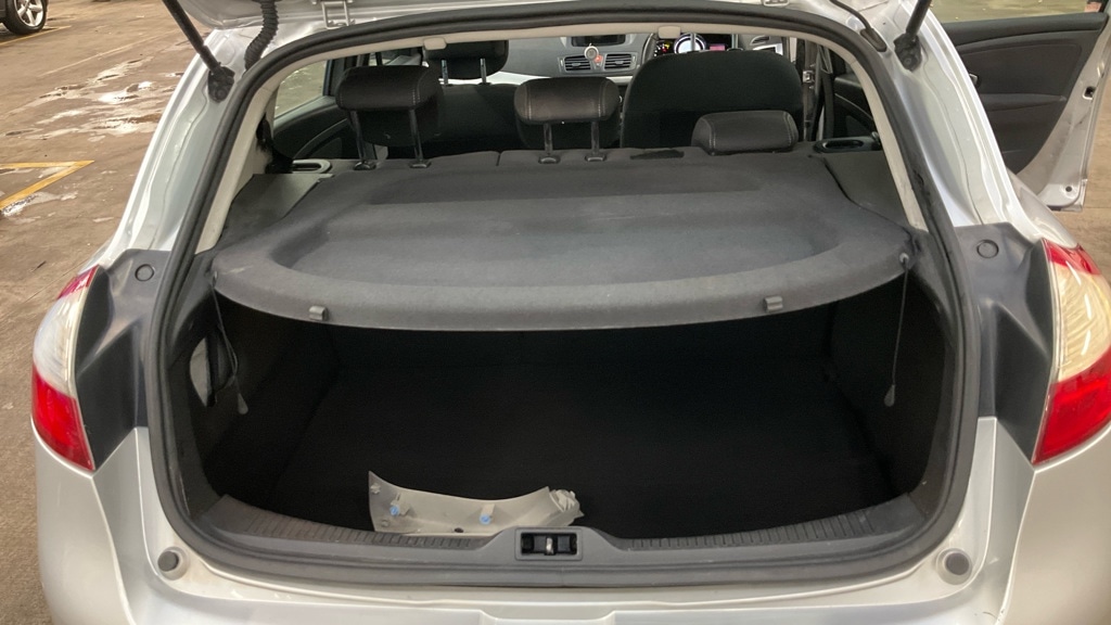 Used Renault Megane 2011 for sale - 77459873: Photo 7