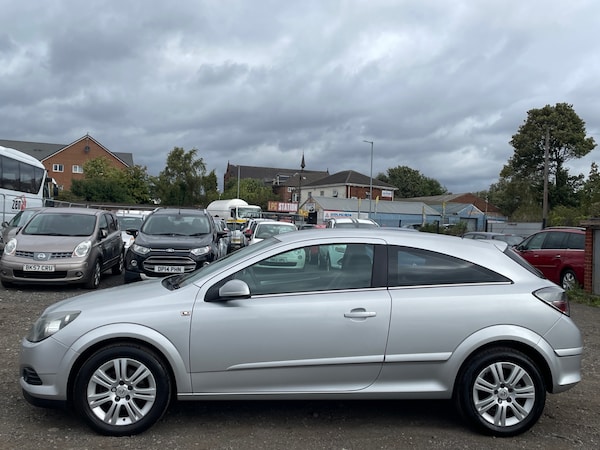 Used Vauxhall Astra 2010 for sale - 75743527: Photo 5