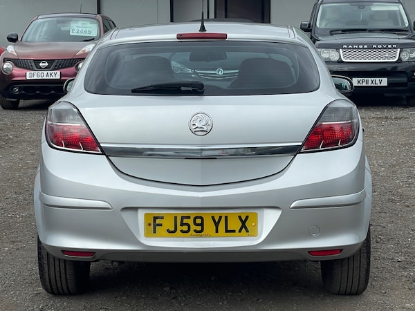 Used Vauxhall Astra 2010 for sale - 75743527: Photo 7