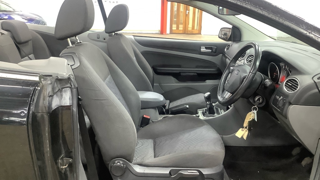 Used Ford Focus CC 2009 for sale - 77630062: Photo 10