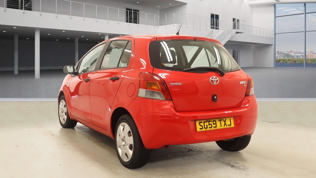 Used Toyota Yaris 2010 for sale - 77813354: Photo 3