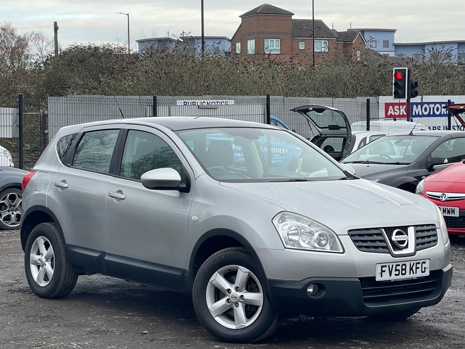 Used Nissan Qashqai 2009 for sale - 76706658: Photo 1