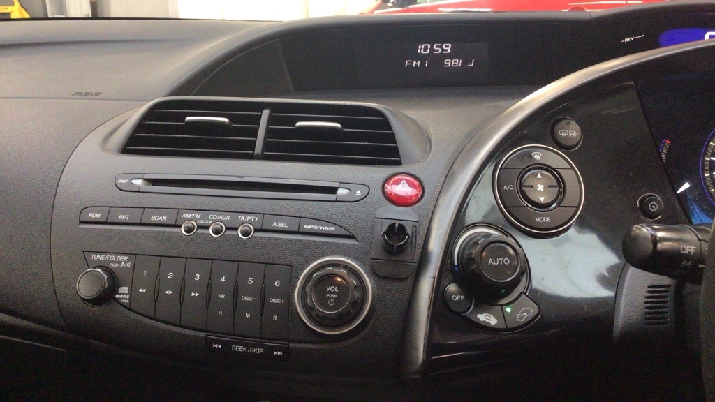 Used Honda Civic 2007 for sale - 77530628: Photo 11