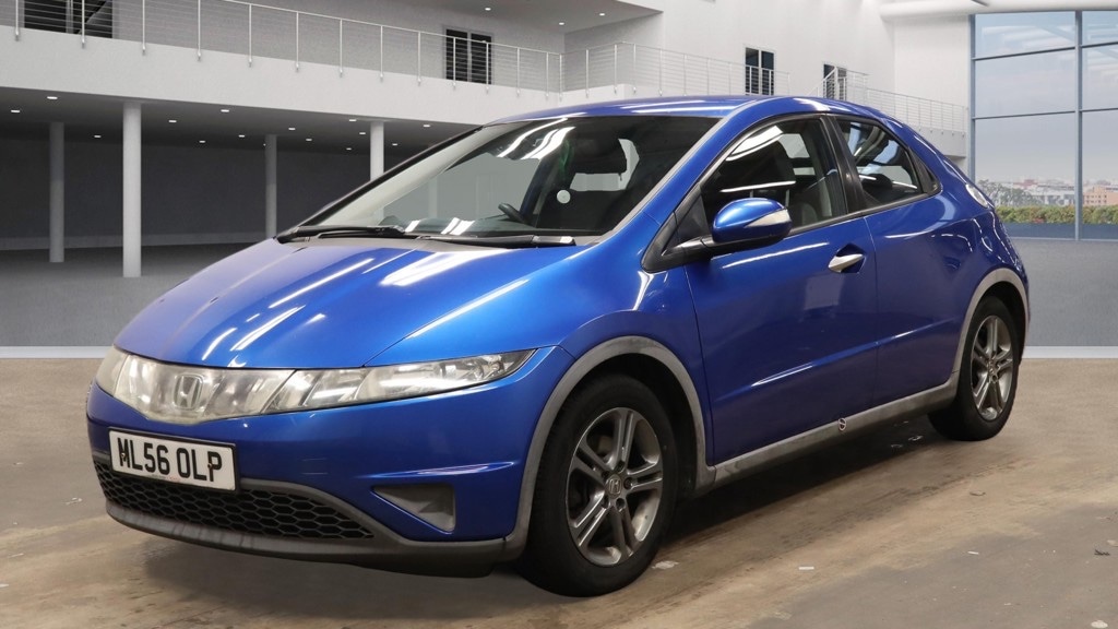 Used Honda Civic 2007 for sale - 77530628: Photo 2