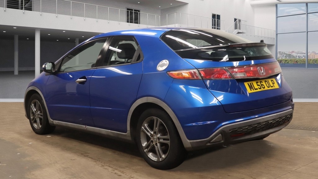 Used Honda Civic 2007 for sale - 77530628: Photo 3