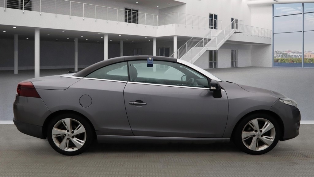 Used Renault Megane 2013 for sale - 76638356: Photo 7