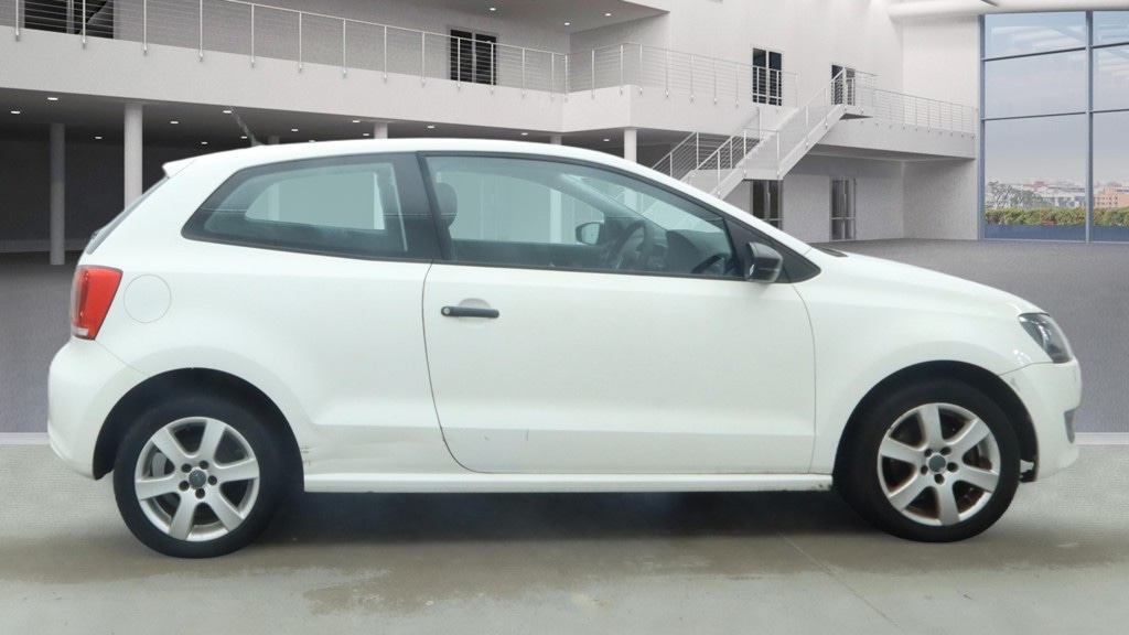 Used Volkswagen Polo 2011 for sale - 77420656: Photo 4