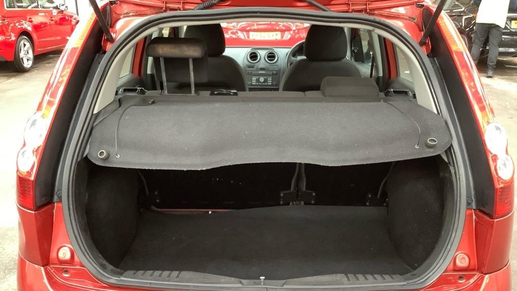 Used Ford Fiesta 2006 for sale - 76638021: Photo 8