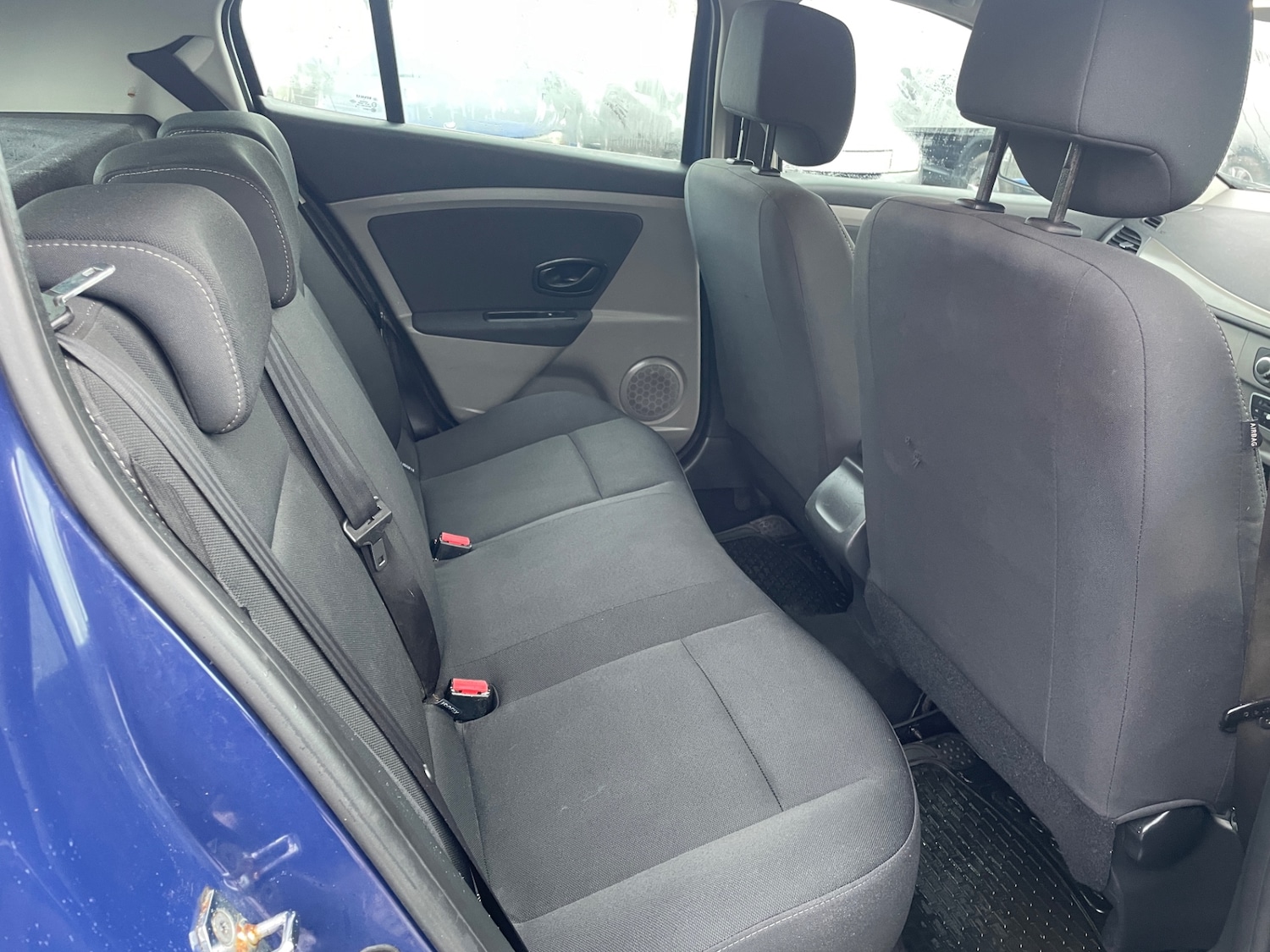 Used Renault Megane 2011 for sale - 77417064: Photo 10