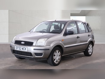 Used Ford Fusion 2003 for sale - 78410310: Photo