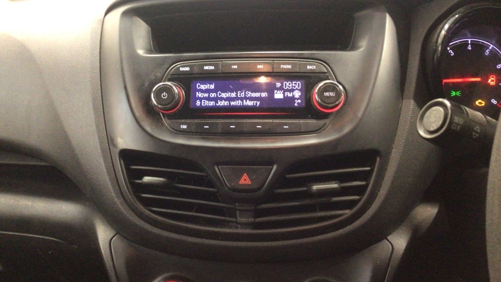 Used Vauxhall Viva 2018 for sale - 77005451: Photo 11