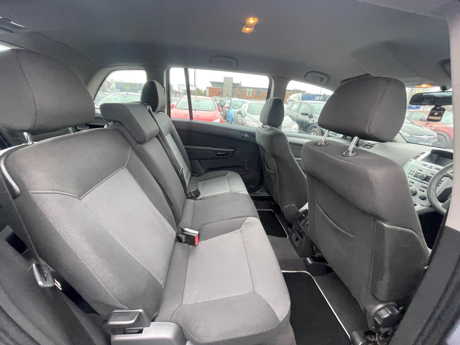 Used Vauxhall Zafira 2010 for sale - 76706302: Photo 10