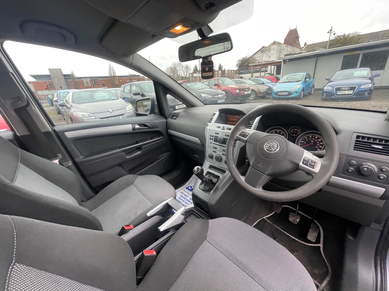 Used Vauxhall Zafira 2010 for sale - 76706302: Photo 13