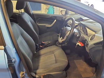 Used Ford Fiesta 2010 for sale - 78353252: Photo