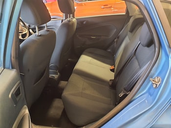 Used Ford Fiesta 2010 for sale - 78353252: Photo