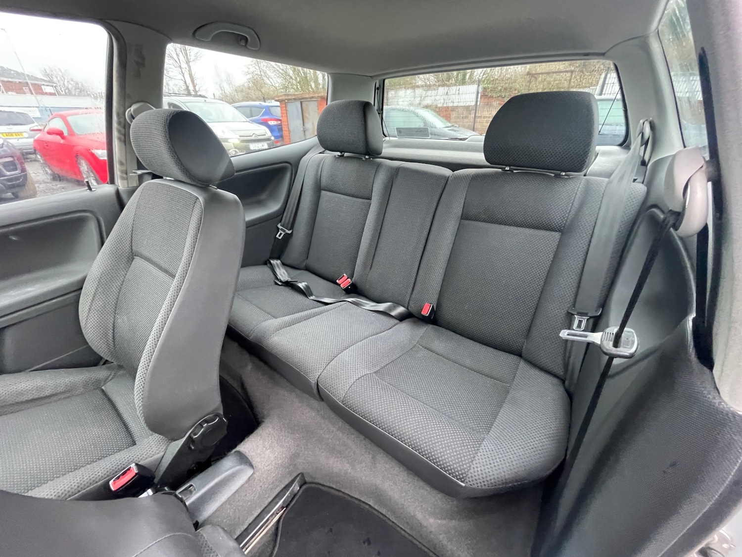 Used Volkswagen Polo 2001 for sale - 77077876: Photo 12