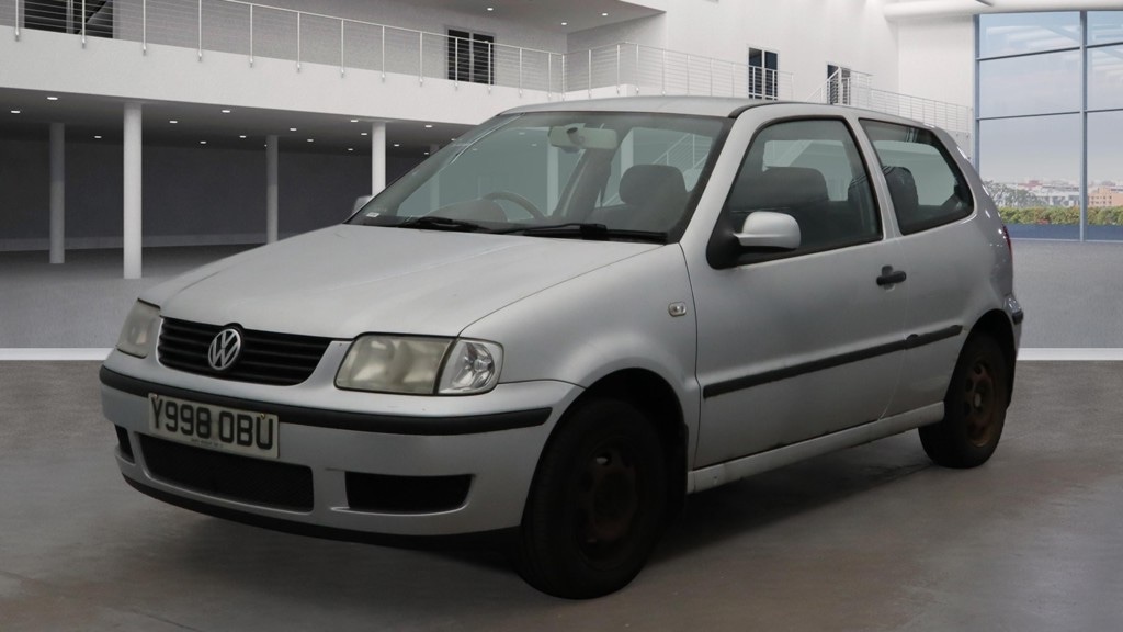 Used Volkswagen Polo 2001 for sale - 77077876: Photo 2