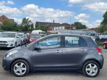 Used Toyota Yaris 2011 for sale - 75084664: Photo