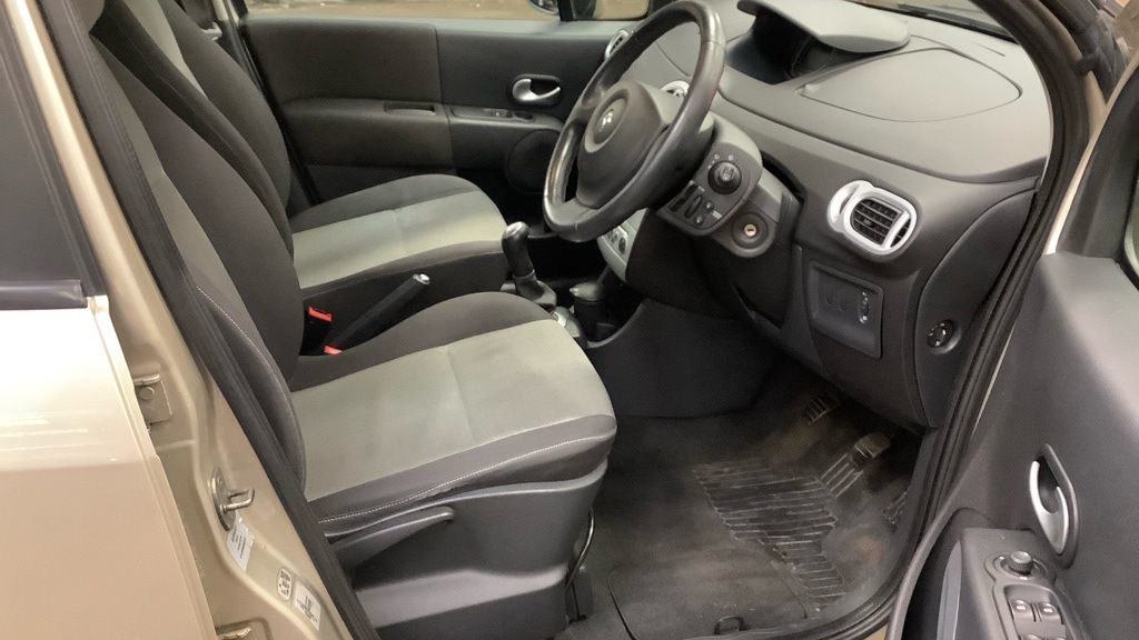 Used Renault Modus 2008 for sale - 76505931: Photo 10