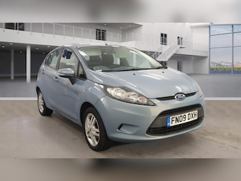 Used Ford Fiesta 2010 for sale - 76637915: Photo