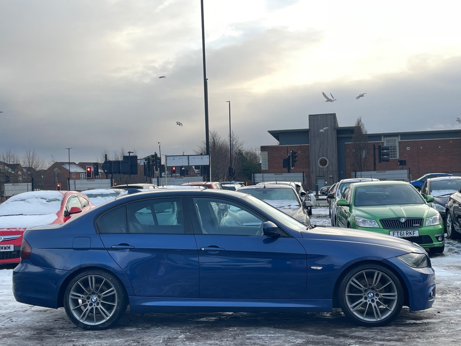 Used BMW 3 Series 2011 for sale - 77113836: Photo 5