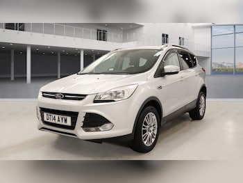 Used Ford Kuga 2014 for sale - 77100141: Photo