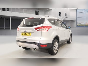 Used Ford Kuga 2014 for sale - 77100141: Photo