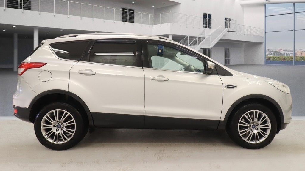 Used Ford Kuga 2014 for sale - 77100141: Photo 6