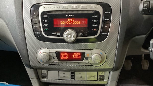 Used Ford Focus CC 2009 for sale - 76266186: Photo 11