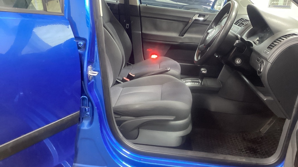 Used Volkswagen Polo 2002 for sale - 76578205: Photo 10