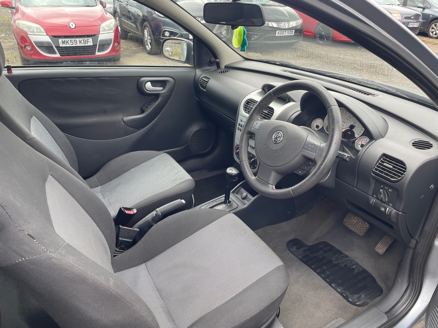 Used Vauxhall Corsa 2006 for sale - 78121375: Photo 11