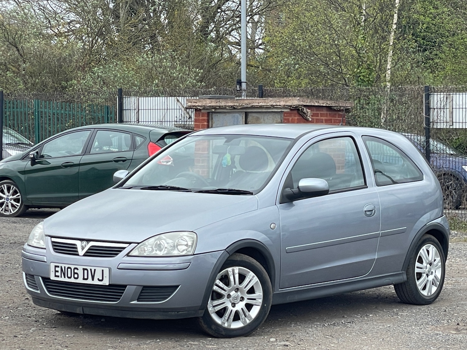 Used Vauxhall Corsa 2006 for sale - 78121375: Photo 3
