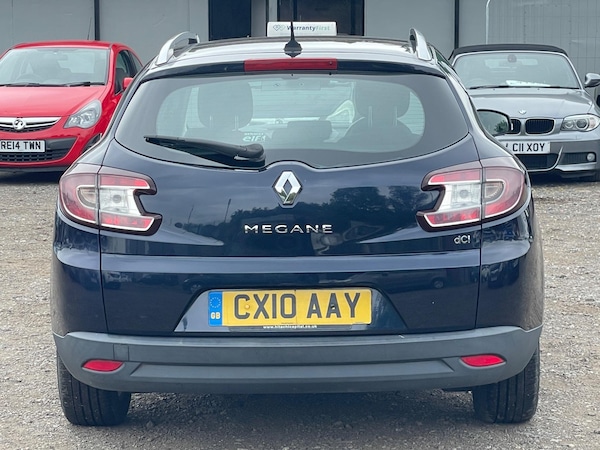 Used Renault Megane 2010 for sale - 75036552: Photo 2