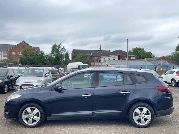 Used Renault Megane 2010 for sale - 75036552: Photo 8