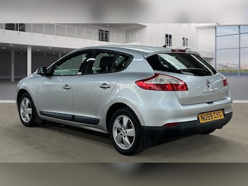 Used Renault Megane 2010 for sale - 75743603: Photo